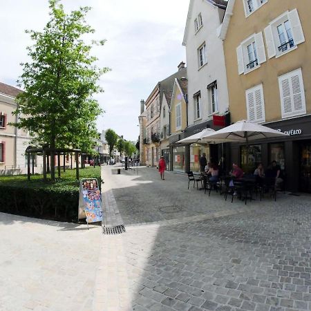 Chartres Coeur De Ville, Beau 2 Pieces Chaleureux Et Lumineux,Parking Et Wifi ! Dış mekan fotoğraf