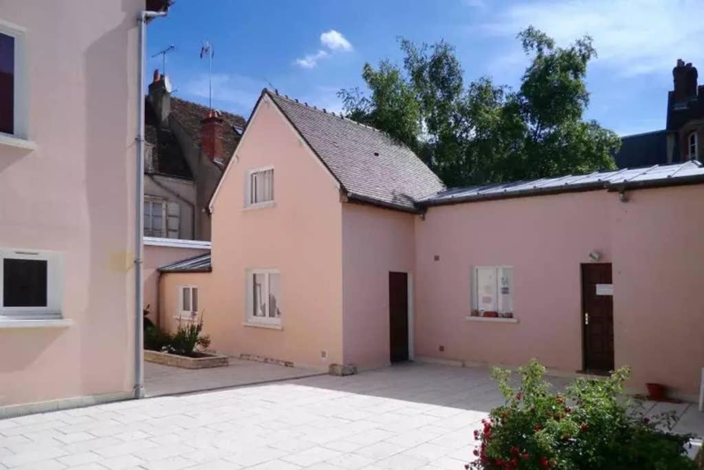 Chartres Coeur De Ville, Beau 2 Pieces Chaleureux Et Lumineux,Parking Et Wifi ! Dış mekan fotoğraf